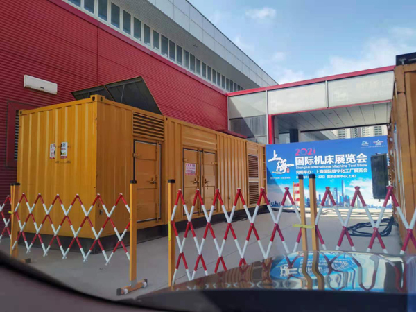 大通发电车出租-发电机无电压或电压太低怎么办？