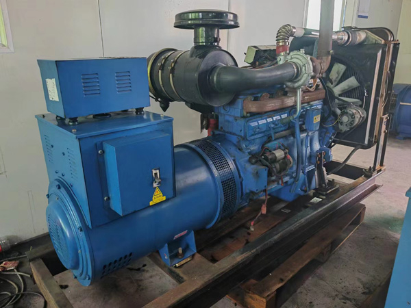 大通100kW柴油发电机组使用多级机油有哪些优缺点？
